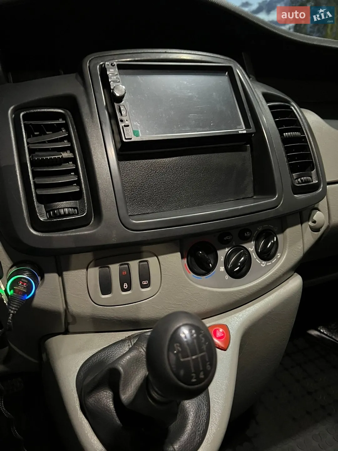2011 Nissan Primastar - мініатюра 31
