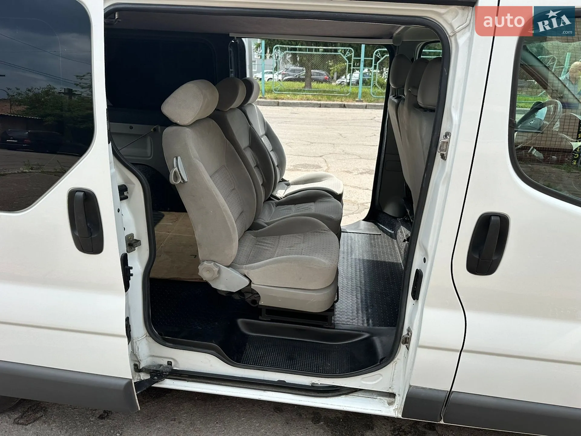 2011 Nissan Primastar - мініатюра 13