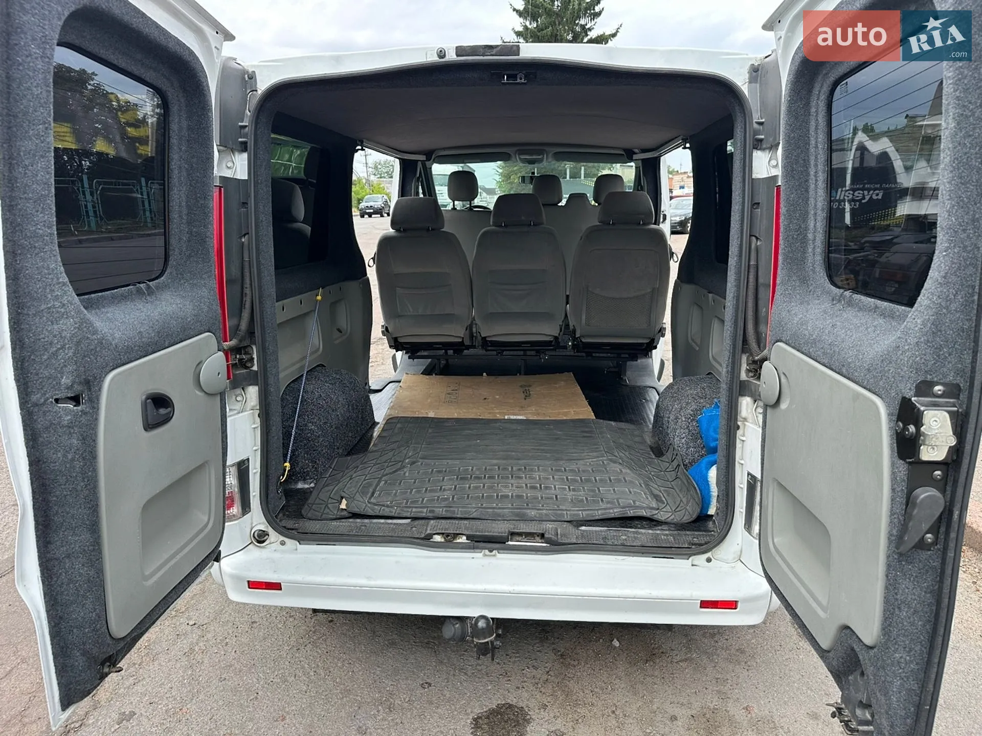 2011 Nissan Primastar - мініатюра 23