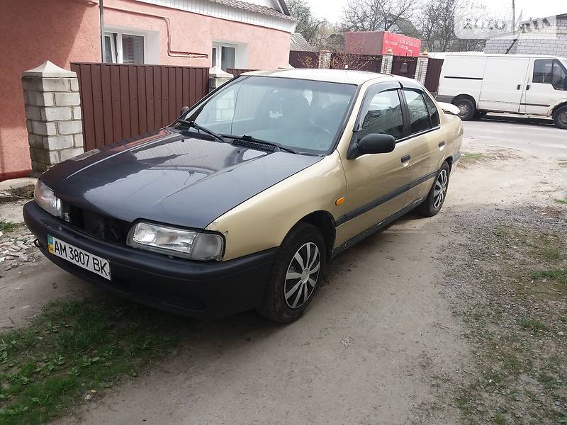 Nissan Primera 1991 года