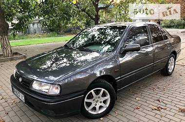 Седан Nissan Primera 1993 в Одессе