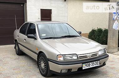 Седан Nissan Primera 1994 в Одессе