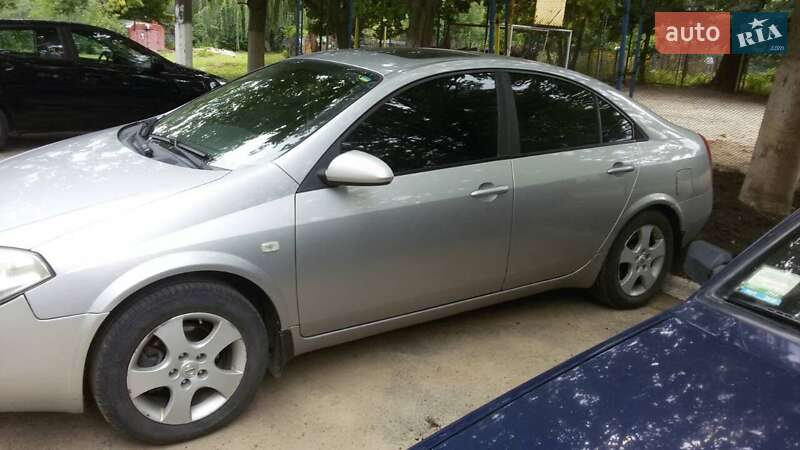 Седан Nissan Primera 2003 в Киеве