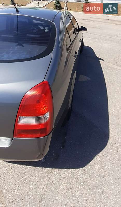 Седан Nissan Primera 2002 в Кременчуці