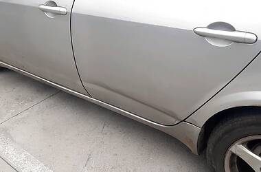 Лифтбек Nissan Primera 2002 в Киеве