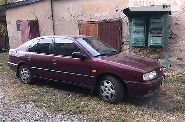 Хэтчбек Nissan Primera 1992 в Черновцах