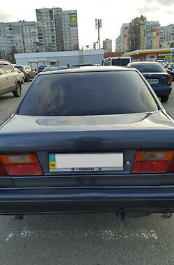 Седан Nissan Primera 1991 в Харькове