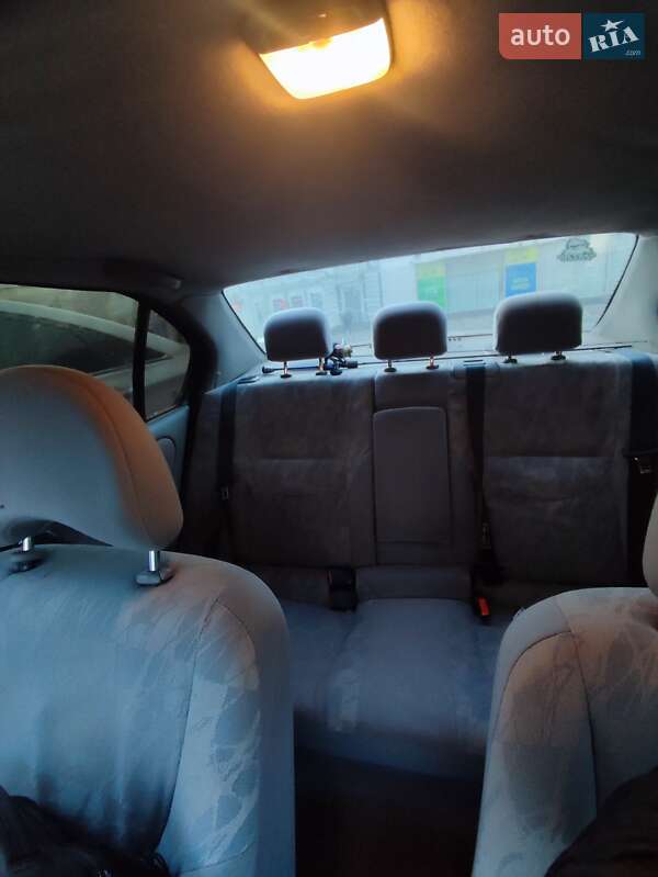 Седан Nissan Primera 1999 в Дніпрі