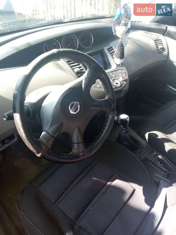 Седан Nissan Primera 2003 в Харькове