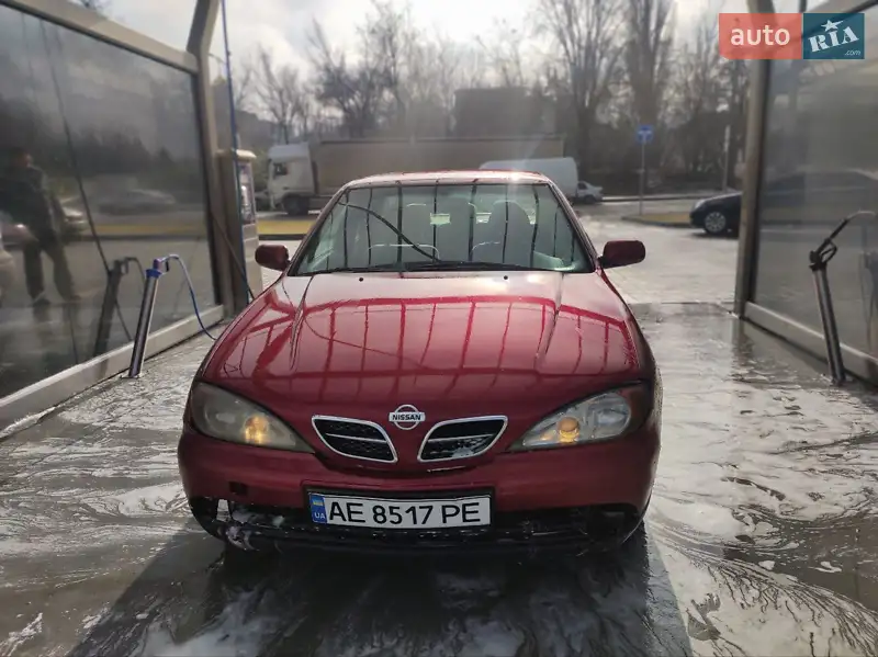 Nissan Primera 1999