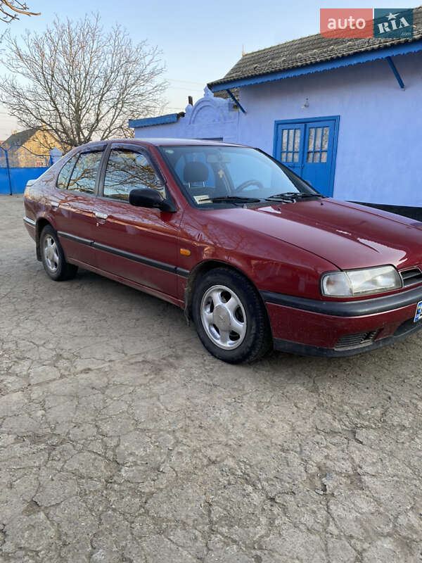 Лифтбек Nissan Primera 1996 в Арцизе