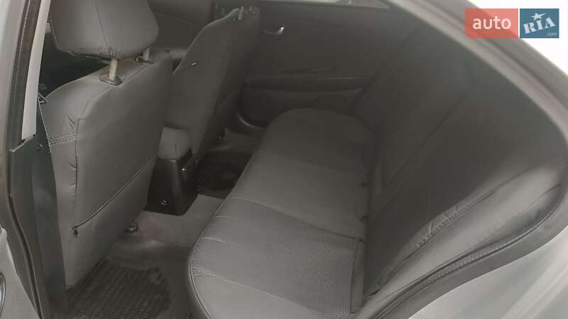 Седан Nissan Primera 2002 в Івано-Франківську