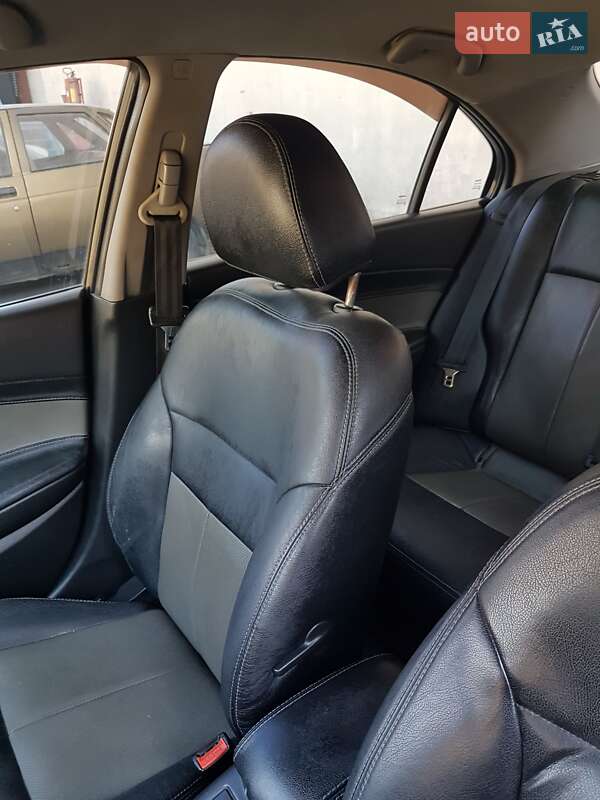 Седан Nissan Primera 2003 в Одессе фото 11 Седан Nissan Primera 2003 в Одессе