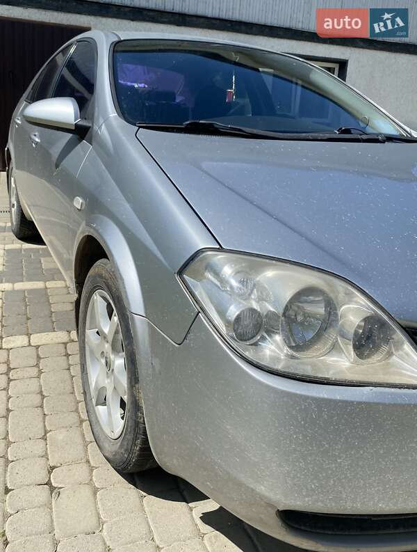 Седан Nissan Primera 2004 в Рожнятове