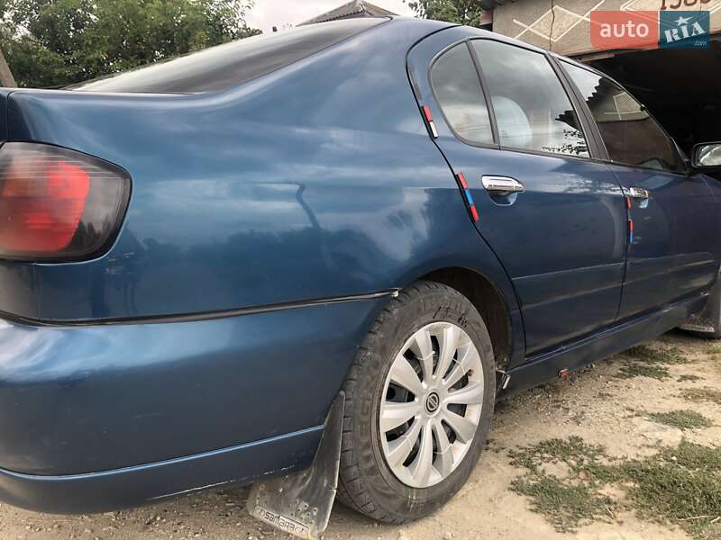 Седан Nissan Primera 2001 в Віньківцях