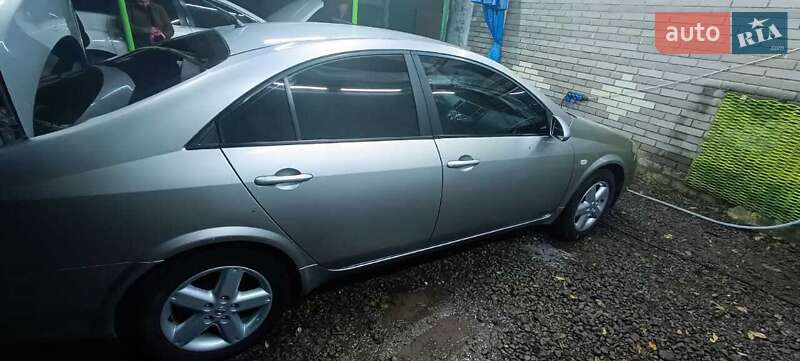 Седан Nissan Primera 2003 в Краматорске