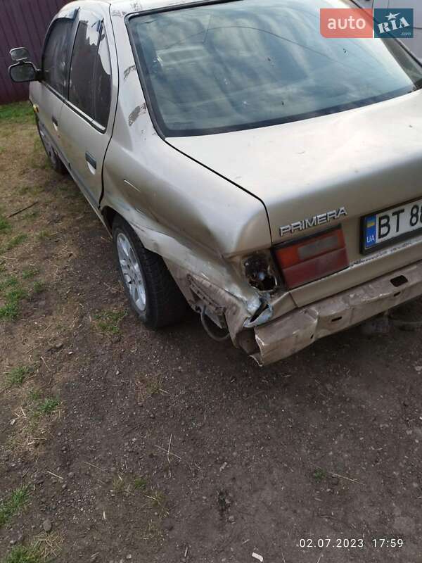 Седан Nissan Primera 1992 в Дніпрі