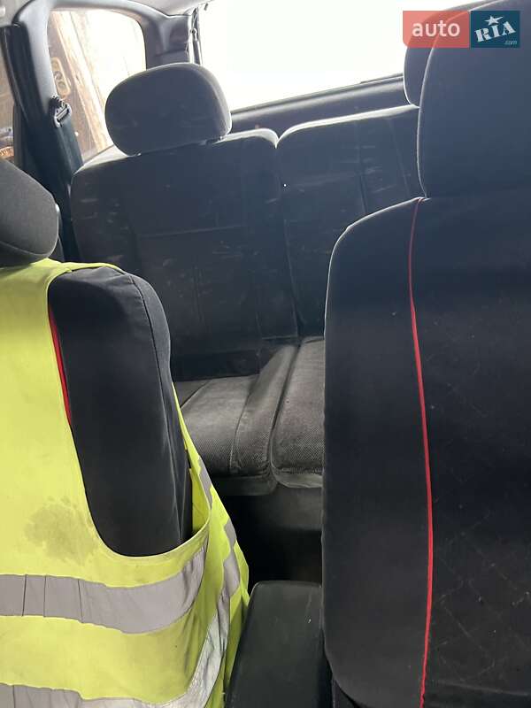 Универсал Nissan Primera 1992 в Зборове