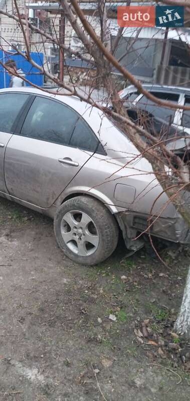 Седан Nissan Primera 2005 в Запоріжжі