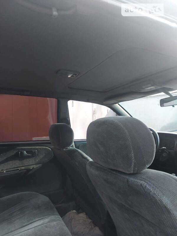 Універсал Nissan Primera 1992 в Одесі