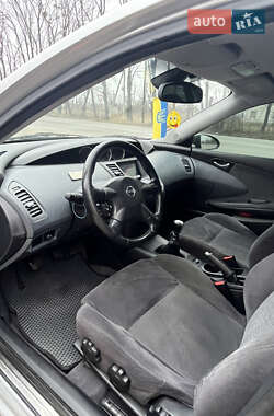 Седан Nissan Primera 2004 в 