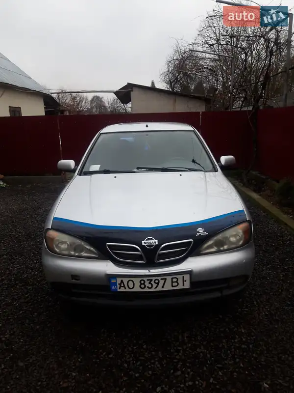 Nissan Primera 2001