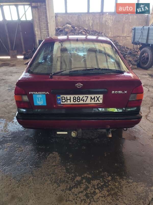 Хетчбек Nissan Primera 1993 в Запоріжжі