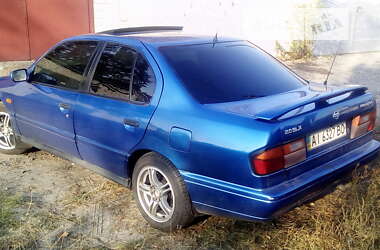 Седан Nissan Primera 1994 в Барышевке