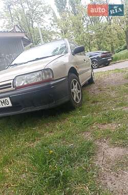 Седан Nissan Primera 1991 в Одессе