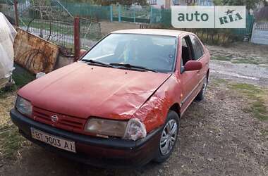 Хетчбек Nissan Primera 1992 в Тульчині