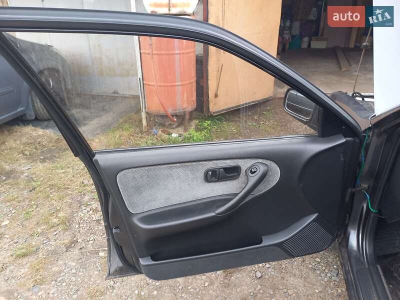 Універсал Nissan Primera 1991 в Новому Розділі