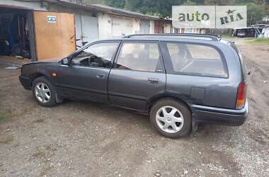 Универсал Nissan Primera 1991 в Новом Роздоле