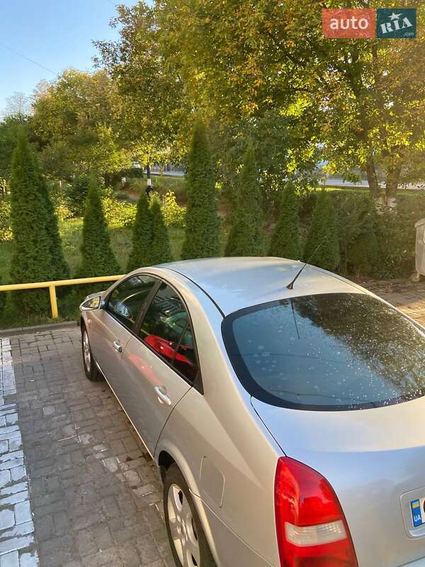 Седан Nissan Primera 2002 в Кицмани