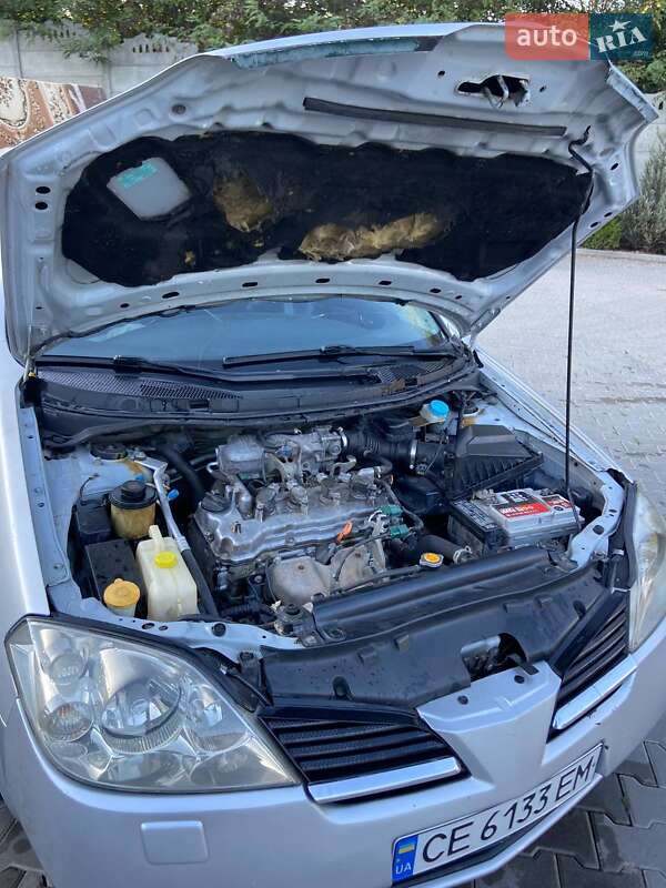 Седан Nissan Primera 2002 в Кицмани