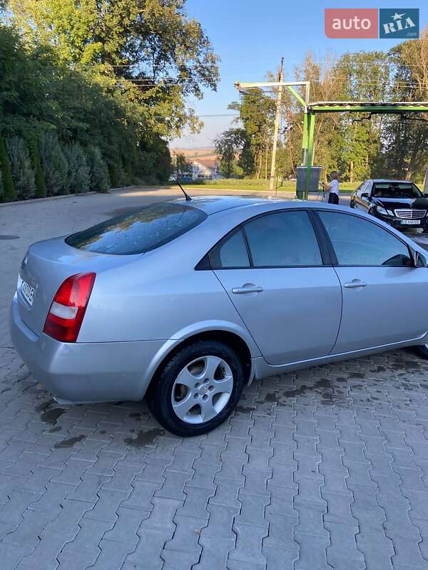 Седан Nissan Primera 2002 в Кицмани