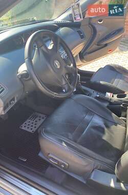 Седан Nissan Primera 2003 в Черновцах