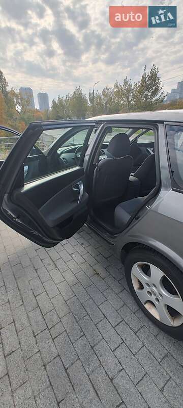 Універсал Nissan Primera 2005 в Дніпрі