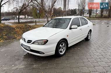 Лифтбек Nissan Primera 2000 в Николаеве