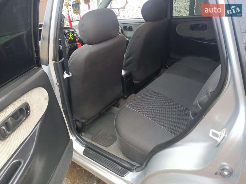 Універсал Nissan Primera 1993 в Самборі