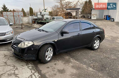 Седан Nissan Primera 2004 в Киеве