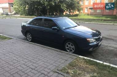 Седан Nissan Primera 2000 в Луцке