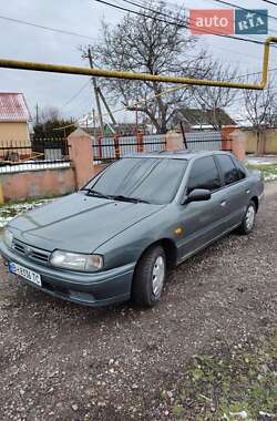 Седан Nissan Primera 1990 в Одесі