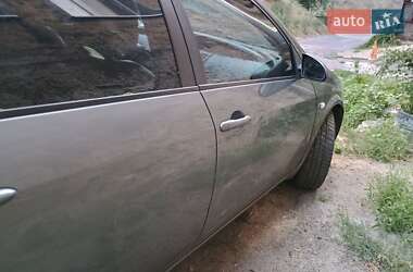 Седан Nissan Primera 2002 в Одесі