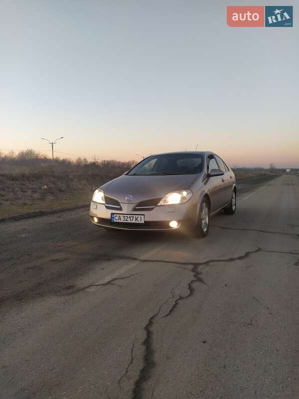 Седан Nissan Primera 2006 в Умані