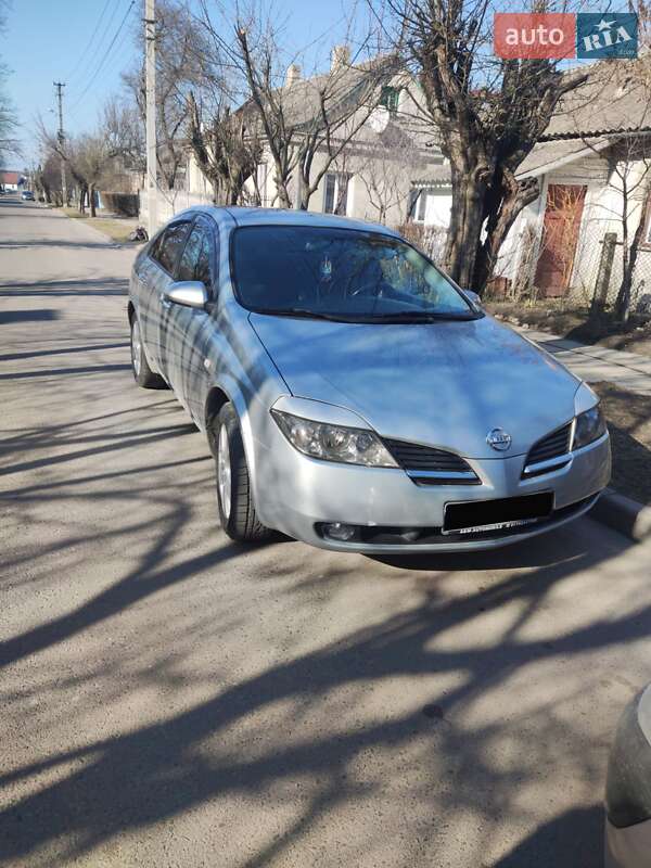 Седан Nissan Primera 2002 в Здолбуніві