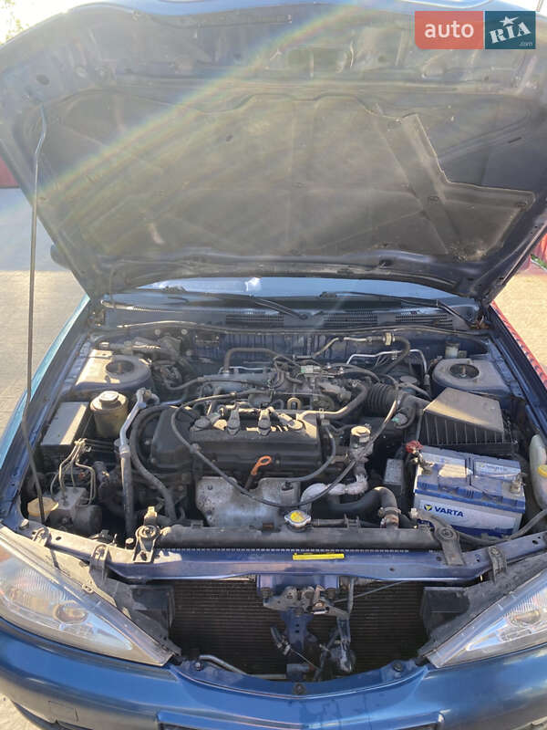 Универсал Nissan Primera 2000 в Бродах