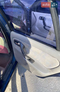 Универсал Nissan Primera 2000 в 