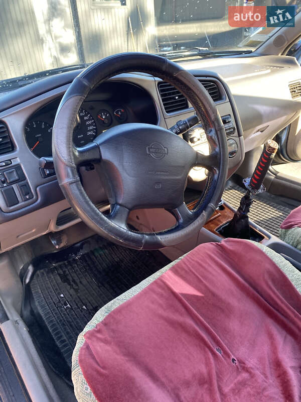 Универсал Nissan Primera 2000 в Бродах