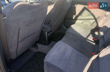 Лифтбек Nissan Primera 2002 в 
