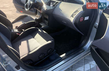 Лифтбек Nissan Primera 2002 в 